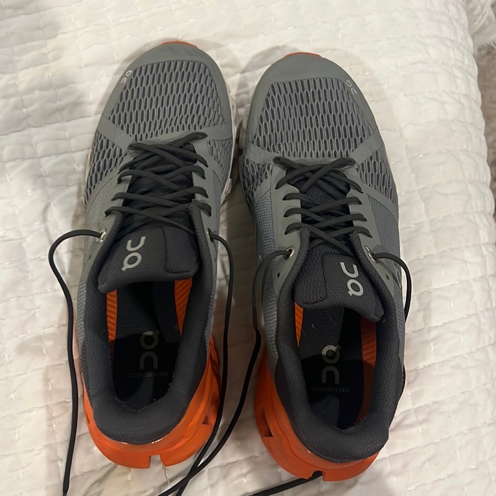 men's oncloud tennis shoes
